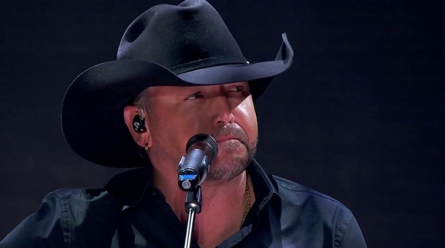  Jason Aldean performs his new single at the Fox Nation's Patriot Awards