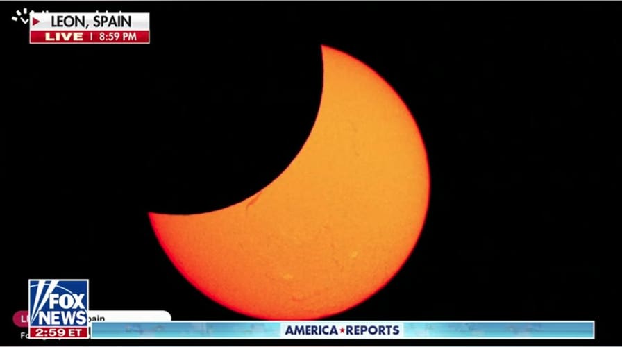 Total solar eclipse dazzles skywatchers in Spain