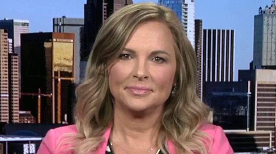 Salon owner reacts to Pelosi getting hair done: Politicians think they're better than us and can do whatever they want