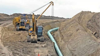 US District Court orders Dakota Access Pipeline shutdown, emptied - Fox News