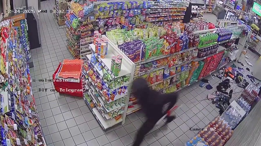 Thieves use stolen SUV to rip ATM out of Texas 7-Eleven