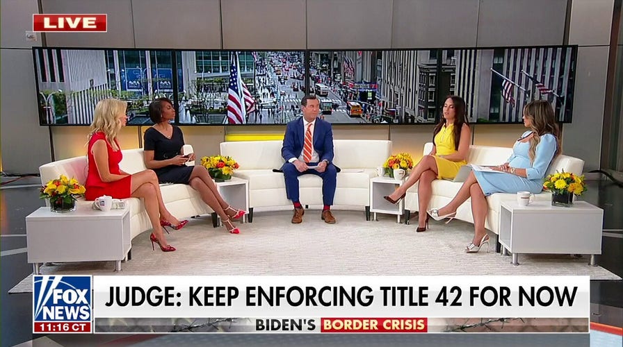 'Outnumbered' on federal judge ruling against lifting Title 42 amid migrant influx