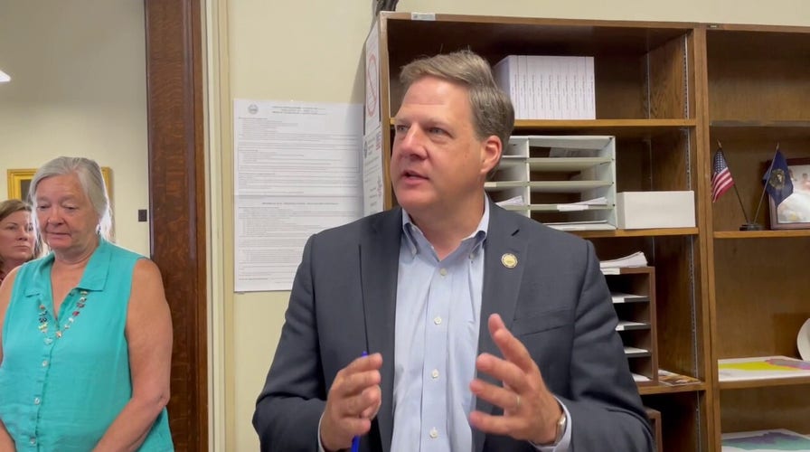 Gov. Chris Sununu says Dems 'should all be fired' for inflation