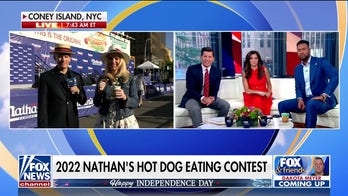  Janice Dean to judge Nathan's hot dog eating contest this Fourth of July