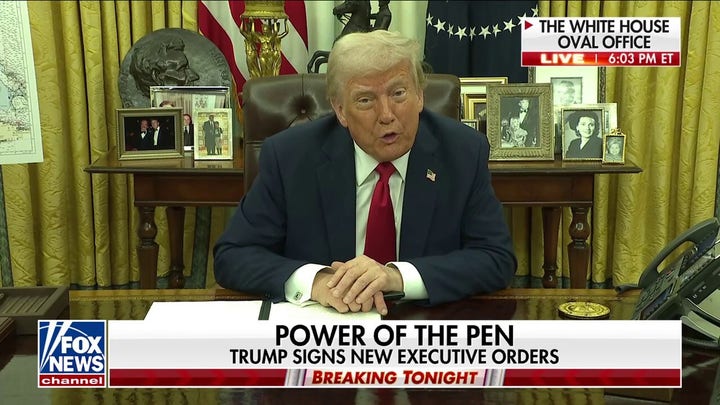 President Trump asked about hypothetical Obama showdown: 'I would love that'