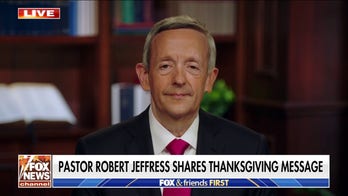 Pastor Robert Jeffress shares Thanksgiving message