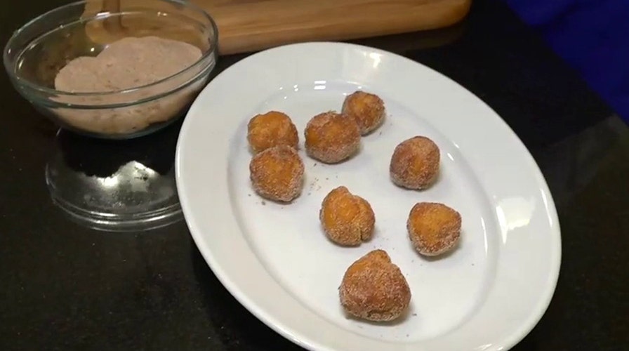 Steve Doocy's 5-minute beignets for Mother's Day brunch