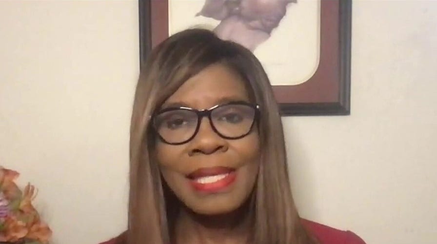 U.S. makes coronavirus vaccine progress as cases surge