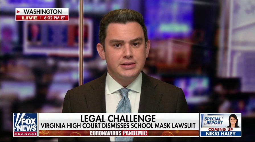 Stacy Abrams spotted without mask surrounded by masked school children