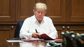 Meadows 'optimistic' Trump will leave Walter Reed, return to White House Monday after coronavirus treatment
