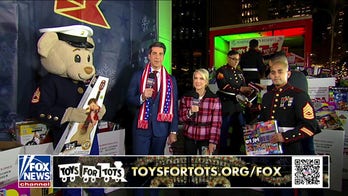 Fox employees, viewers donate more than 5,000 toys to Toys for Tots