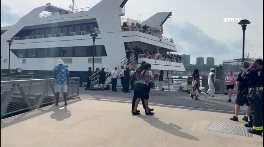 Multiple injured as large boat crashes into NYC dock