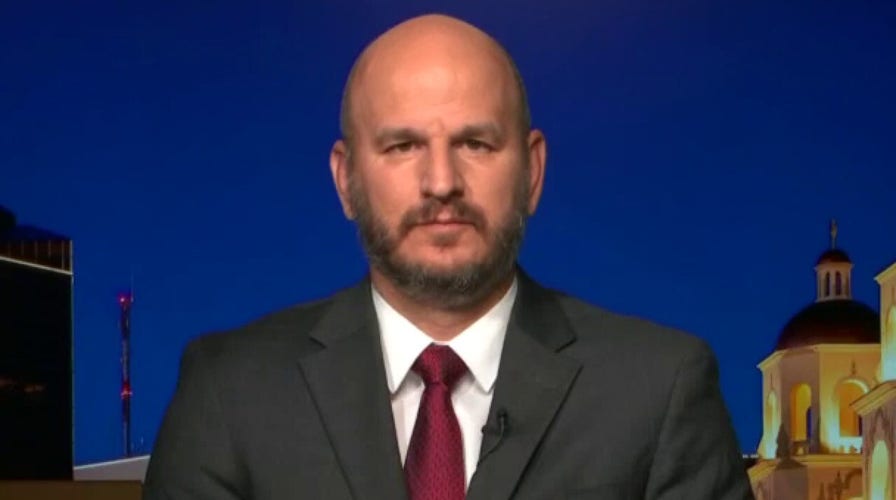 Trump touts border, immigration accomplishments at Arizona campaign stop