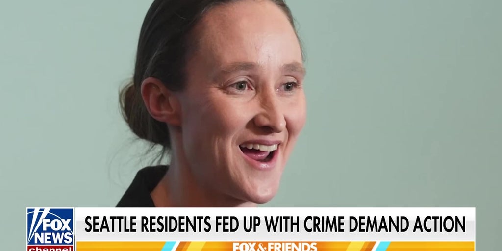Seattle residents build barricades to combat crime, demand action