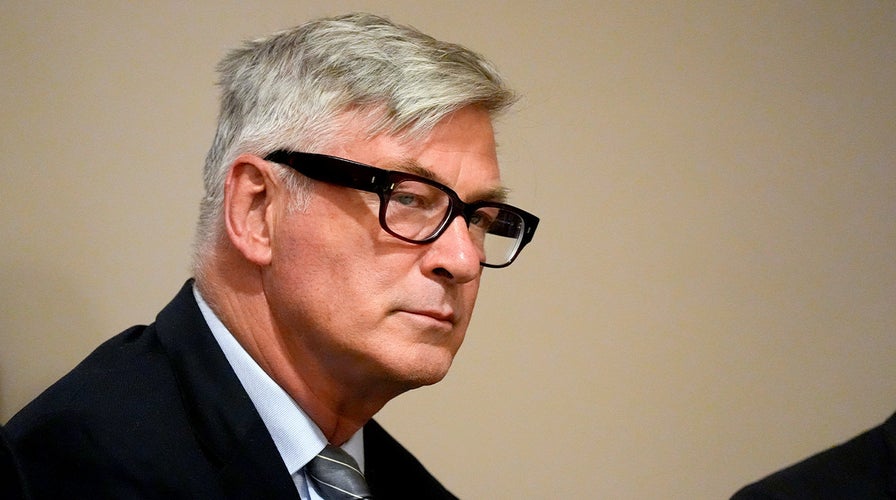 WATCH LIVE: Jury selection begins in Alec Baldwin's manslaughter trial