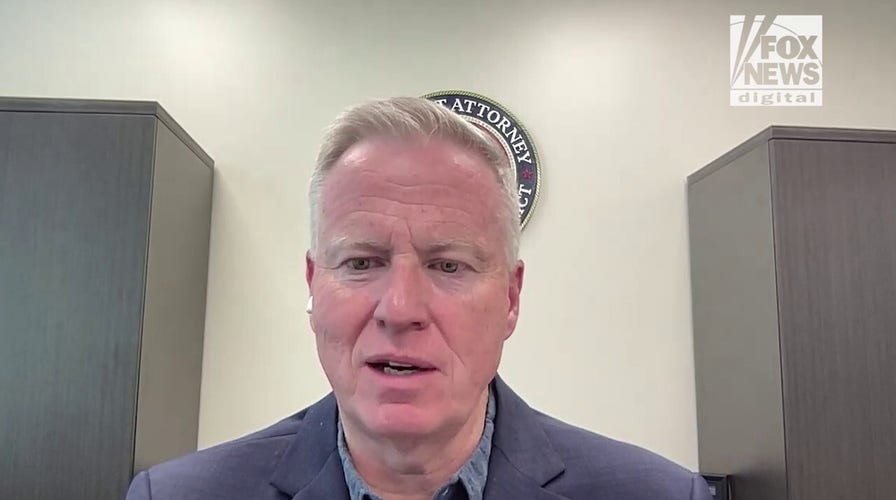 Online ‘gore’ forums are ‘gateway to extremism’ in mass shootings, normalizing horror for kids: experts