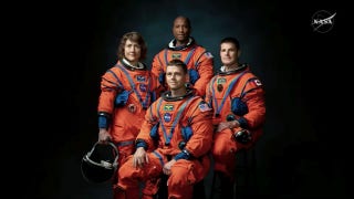 Artemis, ISS crews joke about 'furthest' milestones