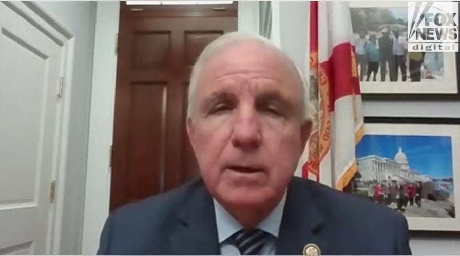 Lawmaker who fled communism drafts congressional commendation for Trump over Maduro ouster