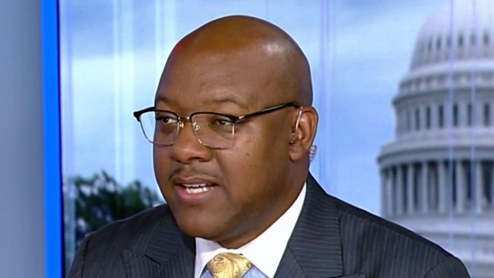 Whoever allowed NYC sucker-punch suspect out of jail should 'be removed from office:' Maryland police union president