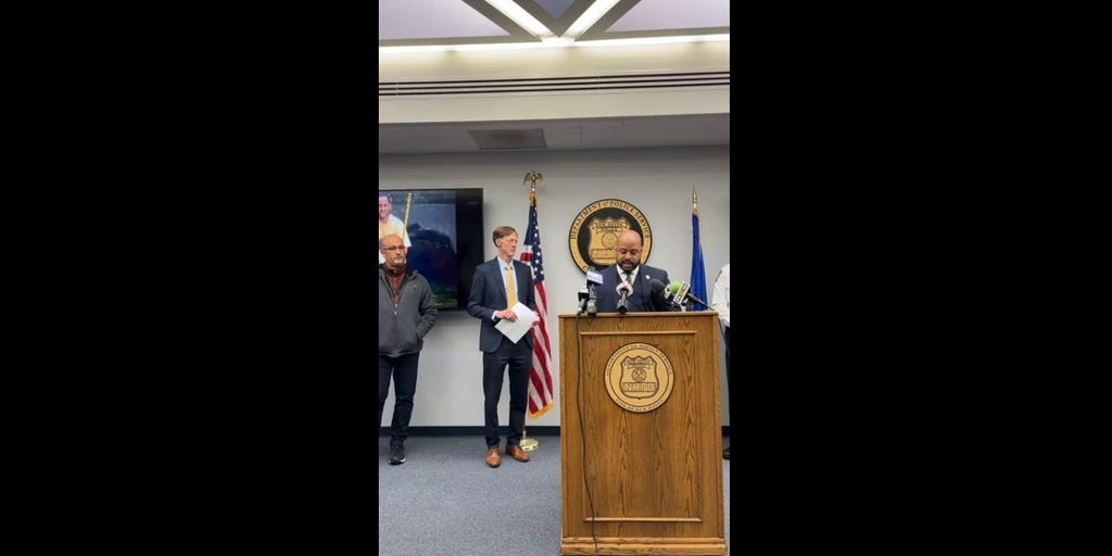 New Haven police find missing girl in Mexico after she was abducted in 1999