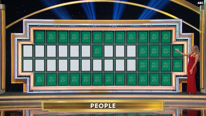 Pat Sajak's daughter takes over for Vanna White on 'Wheel of Fortune'