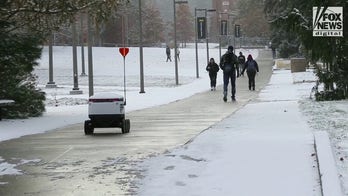 Robots deliver food on campus
