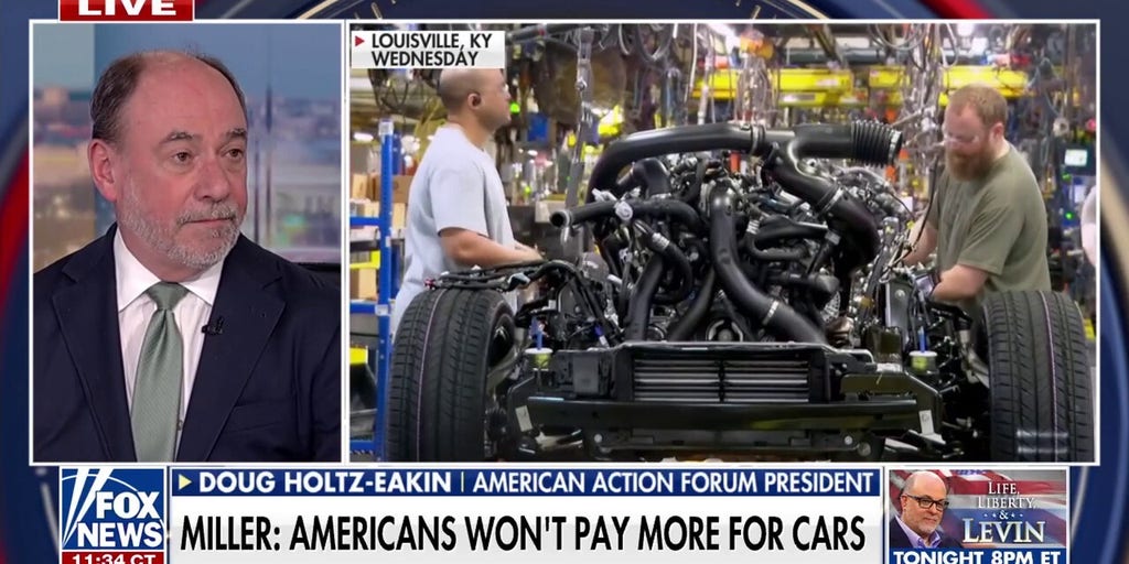 Economist warns about this ‘dramatic upheaval’ in the auto market due to Trump tariffs