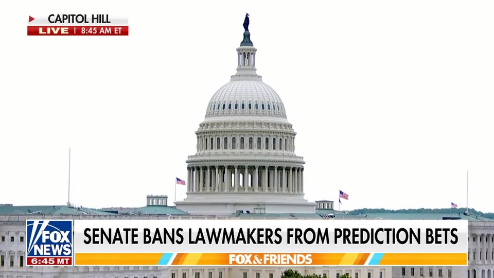 Senate passes measure banning lawmakers from prediction bets