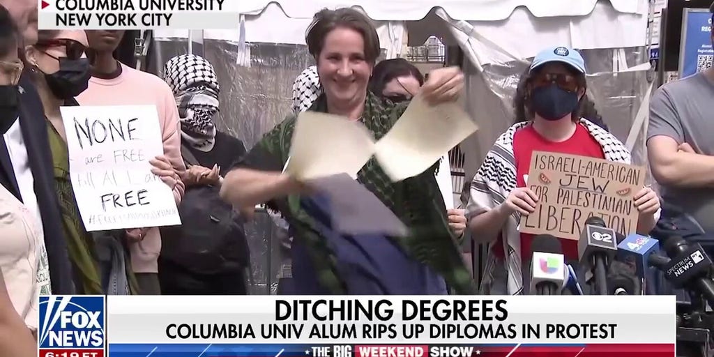 Columbia leadership chaos: Interim president resigns amid White House funding fight