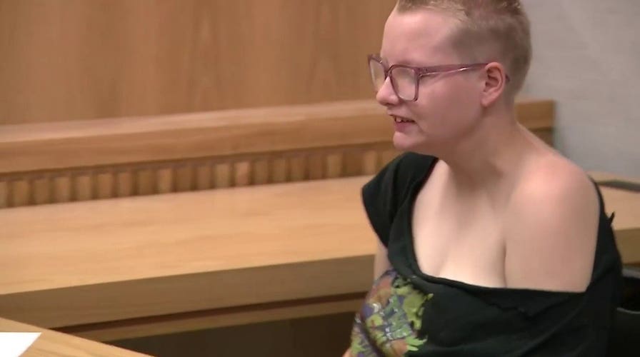 TikTok influencer appears in court during West Virginia arson case, video shows