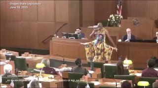 Black drag queens perform at Oregon State Legislature session