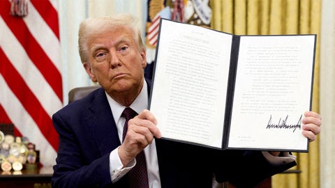 WATCH LIVE: President Trump signs executive orders - Fox News