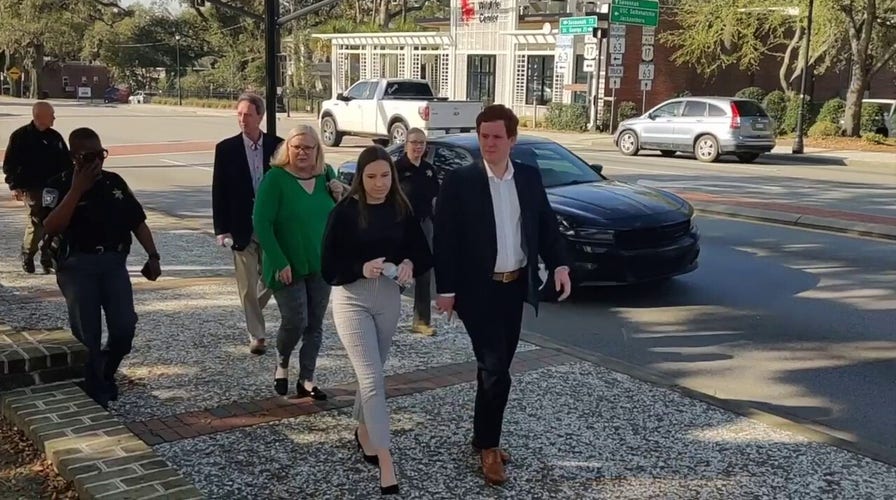 Alex Murdaugh's family arrives at court on Tuesday