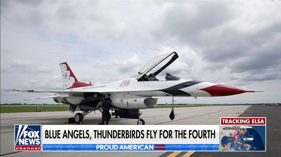Thunderbirds, Blue Angels take flight together at Kansas City Air Show