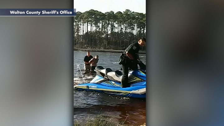 Florida deputy uses Jet Ski in pursuit to arrest a wanted fugitive