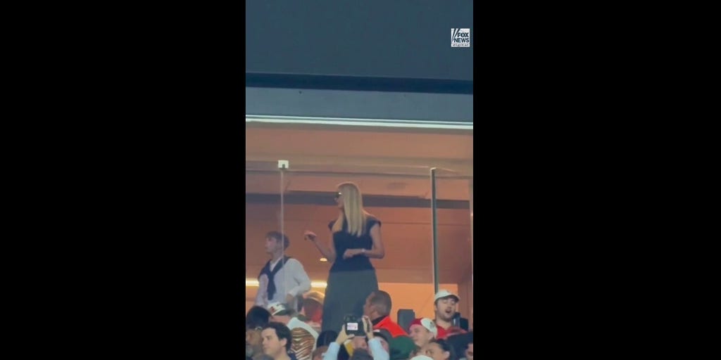 Trump appears at college football national championship