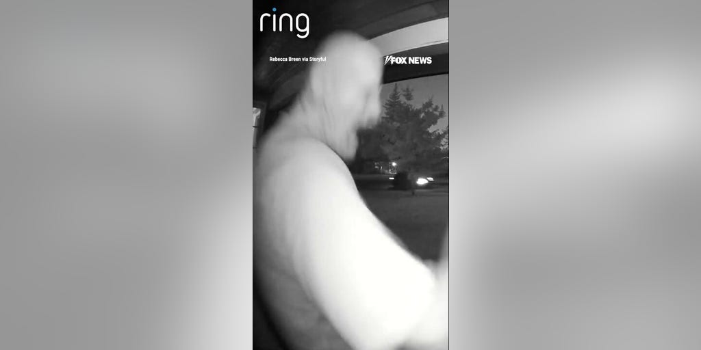 Knife-wielding man TERRORIZES neighborhood