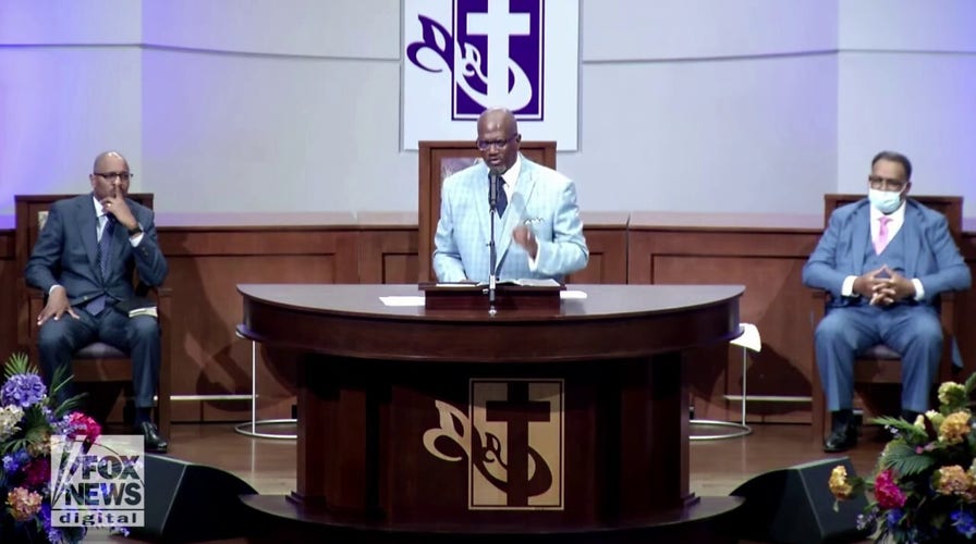 Houston Megachurch pastor delivers racially charged sermon after Tyre Nichols: 'Open season on Black men'