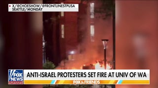 Anti-Israel protesters set fire to University of Washington - Fox News