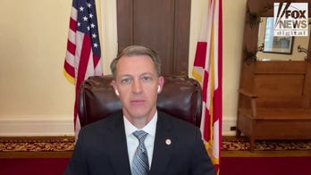 Alabama Secretary of State says welfare agencies giving illegal immigrants voter registration forms under Biden executive order