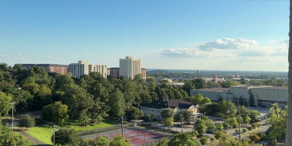 University of South Carolina warned students amid reports of an active shooter