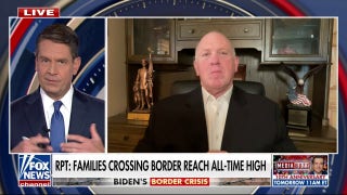 Former ICE director warns of surge in migrant getaways: 'This should scare every American' - Fox News