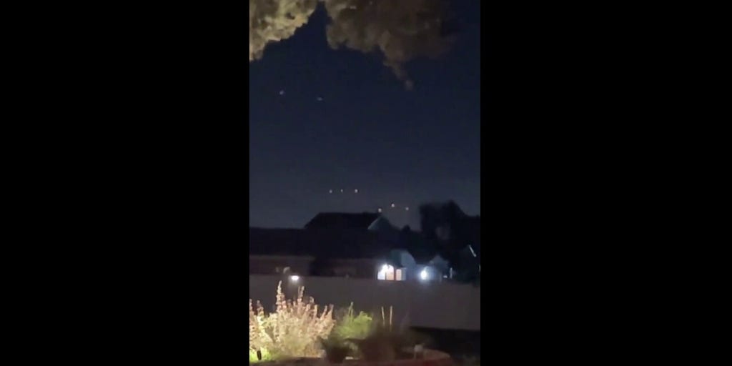 Strange lights over San Diego prompt questions from locals Fox News Video