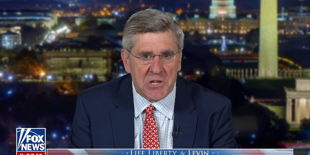 Stephen Moore praises Trump's economic plan: 'Do not bet against Donald Trump'