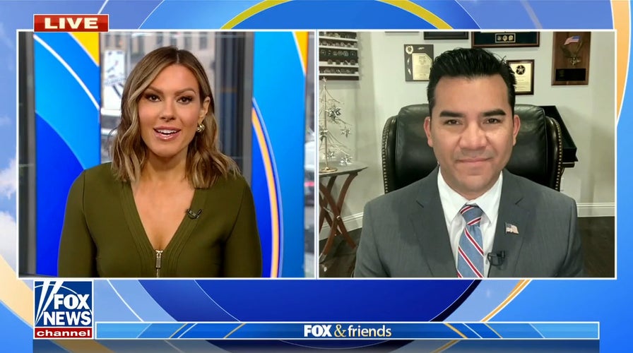 Victor Avila slams Biden admin for 'invitation' given to migrants amid border surge