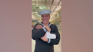 Navy wife surprises husband with newborn girl during airport reunion: 'It was magic in his eyes' - Fox News