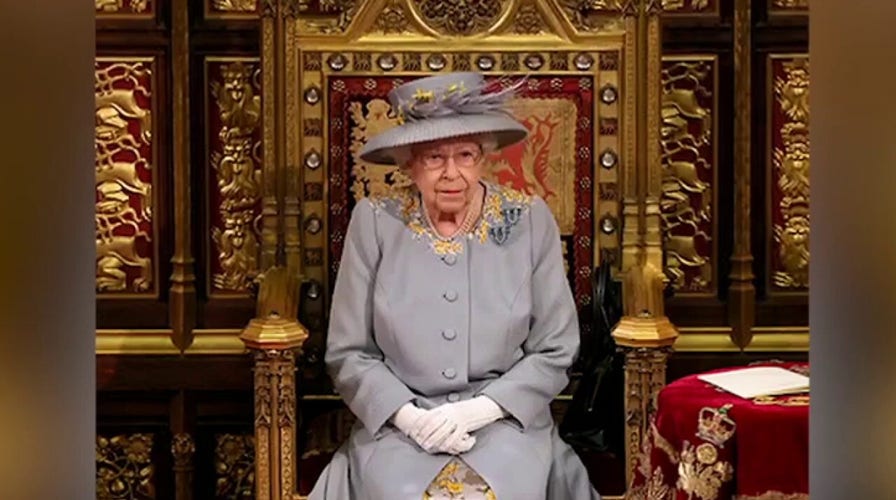 Queen Elizabeth 'rose above politics': Royal expert