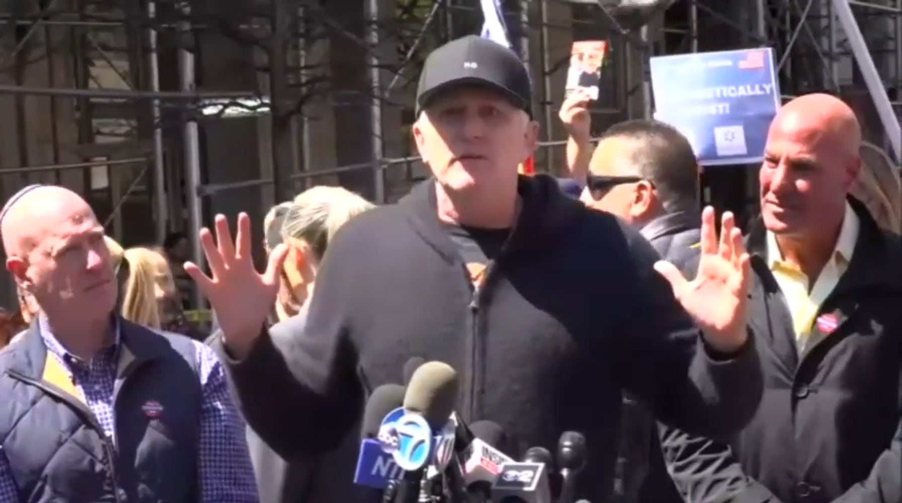 Actor Michael Rapaport Denounces Anti-Israel Protests at Columbia University as an 