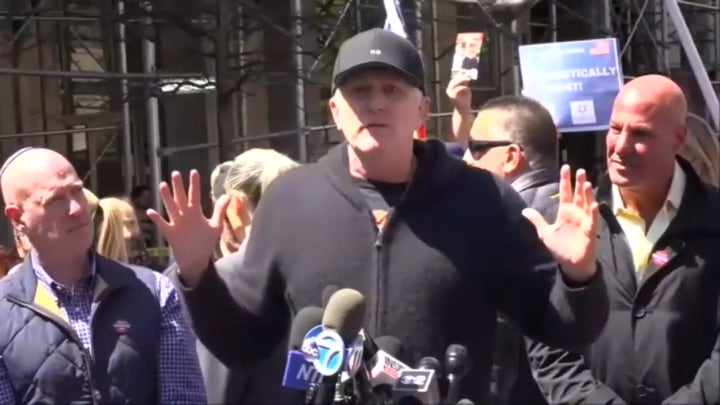 Actor Michael Rapaport calls Columbia anti-Israel protests an 'embarrassment to New York City'