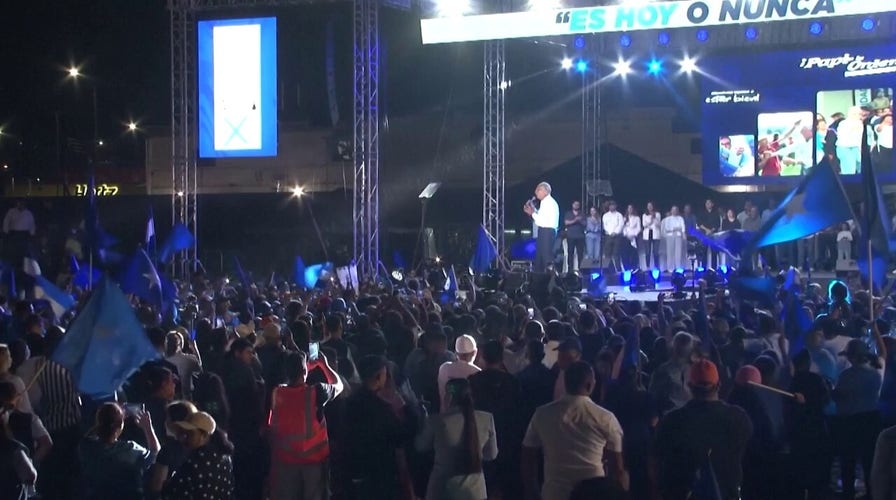 Honduran presidential candidate Nasry Asfura holds campaign rally